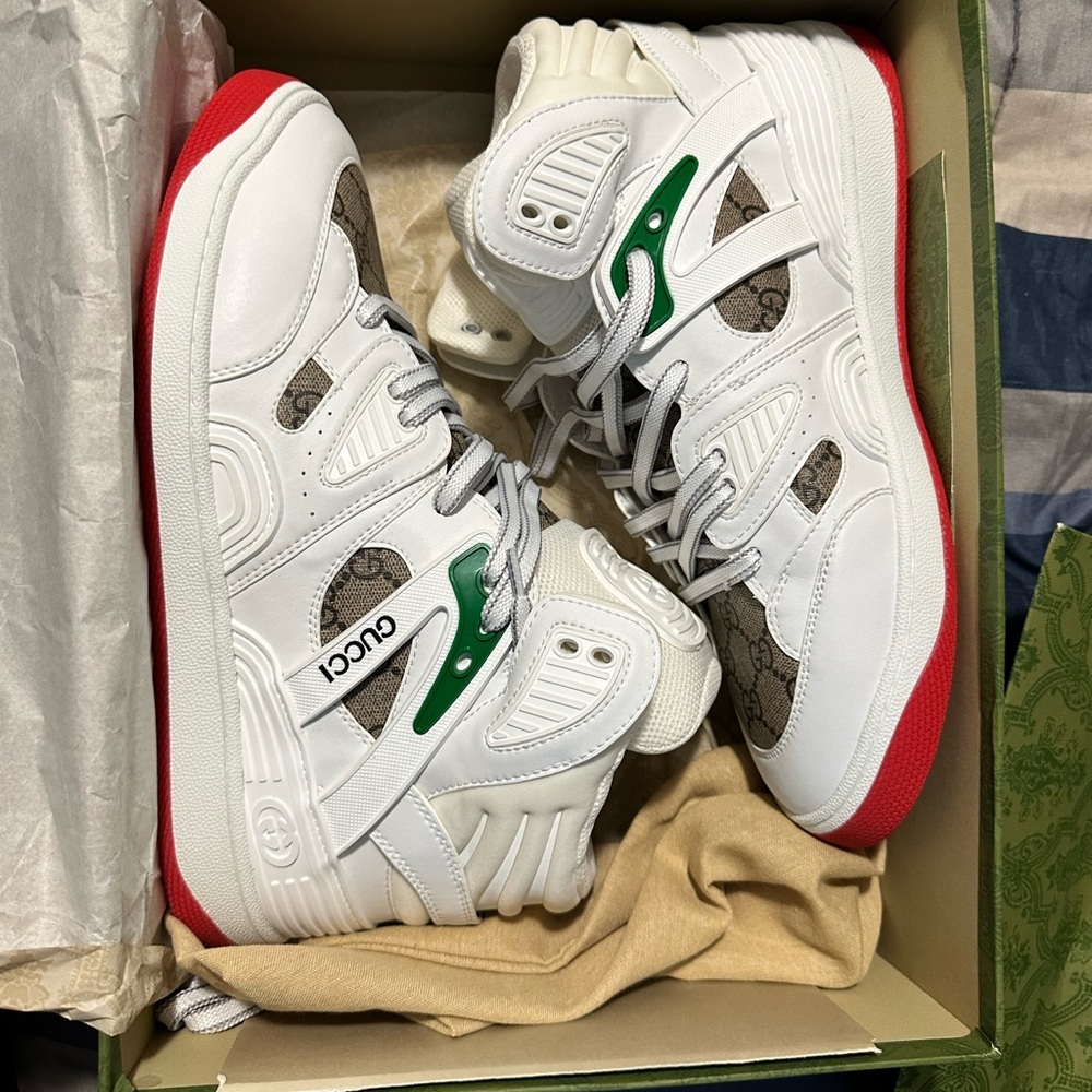 Gucci basket sneakers